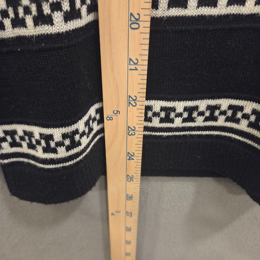 Elan Women's Aztec Knit Sweater Women Size Large Cream Black Toggle Southwestern - Picture 5 of 6